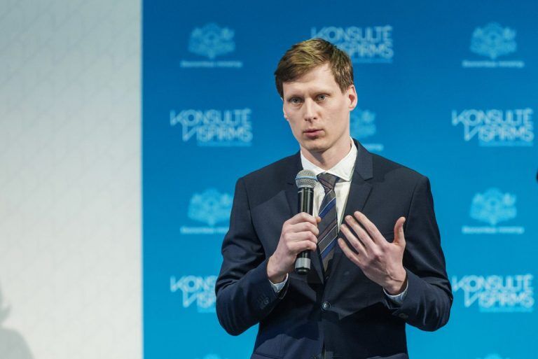 Министр экономики нашел ответственных за скандал с КОЗ