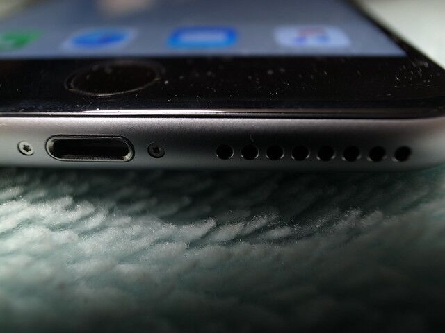 Вечером представят новый iPhone: какие сюрпризы ждут потребителей