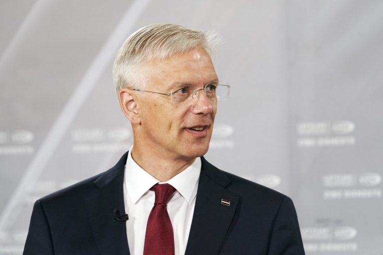 Премьер-министр: KNAB вскрыл проблемы в системе госзакупок