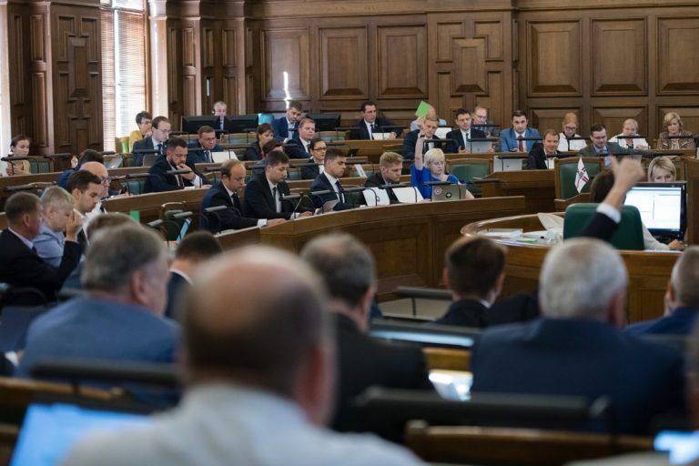 Депутат Сейма: мои коллеги не знают, что происходит с бюджетом