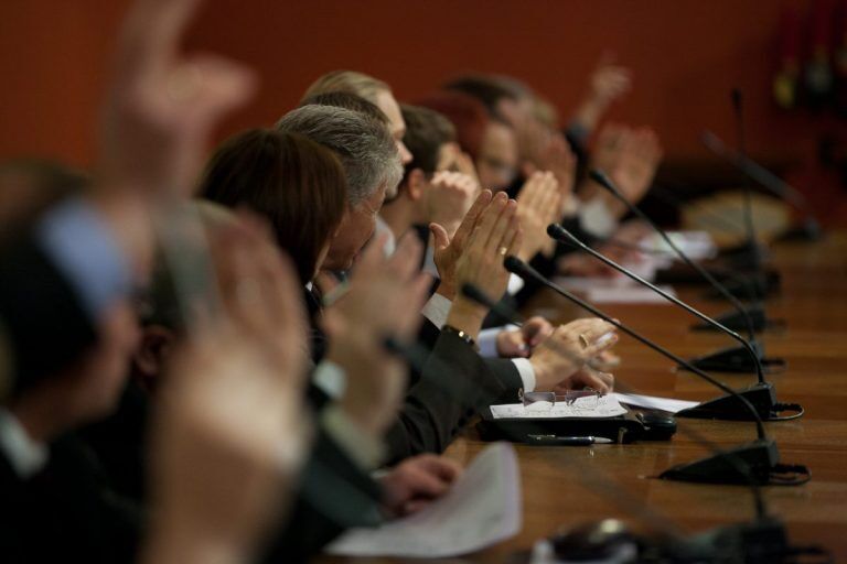 Независимые депутаты Сейма решили объединиться в одну группу