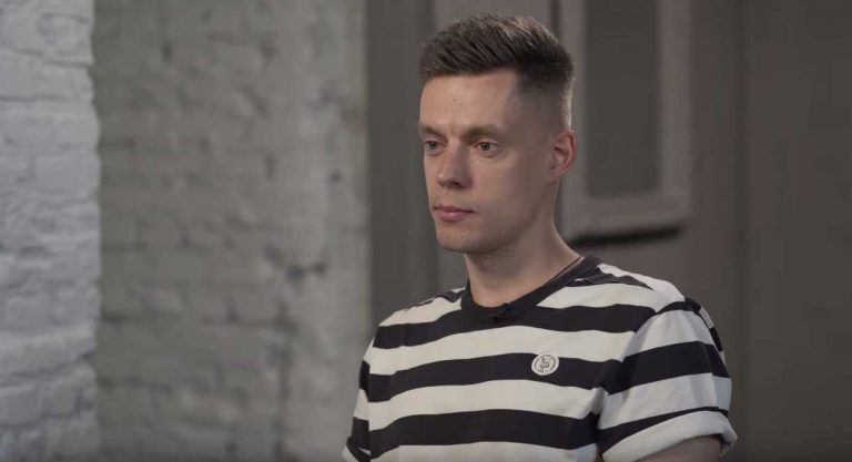 Молчание перестало быть оберегом: Дудь на премии «Человек года» призвал говорить о беспределе в России