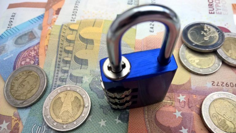 Глава RNP: когда в думе начался бардак, банки сказали, что денег не дадут