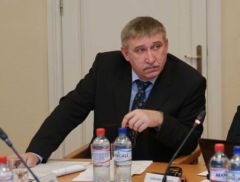 Верховный суд не видит оснований для снятия Калнмейерса с должности генпрокурора