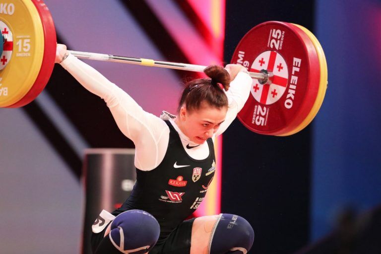 Штангистка Коха стала чемпионкой молодежного чемпионата Европы