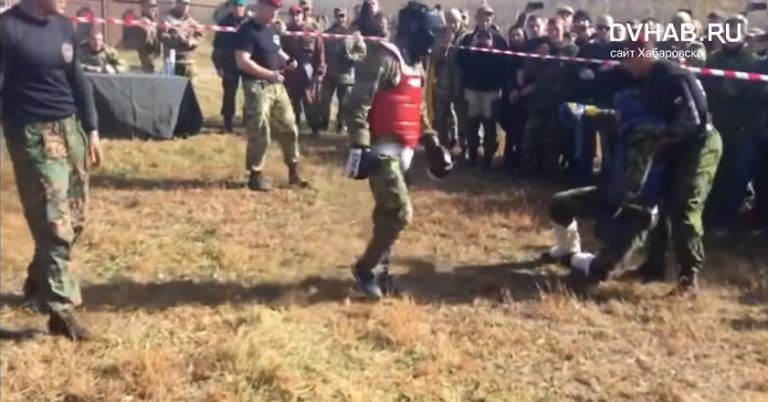 Cмертельный бой росгвардейца за краповый берет в Хабаровске засняли на камеру