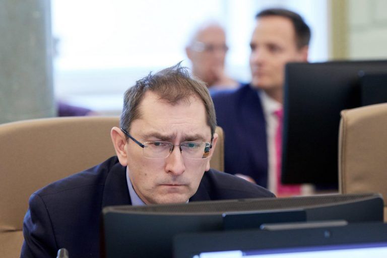 Министр: деньги ЕС закончились. Для дорог начинаются постные, а не жирные годы