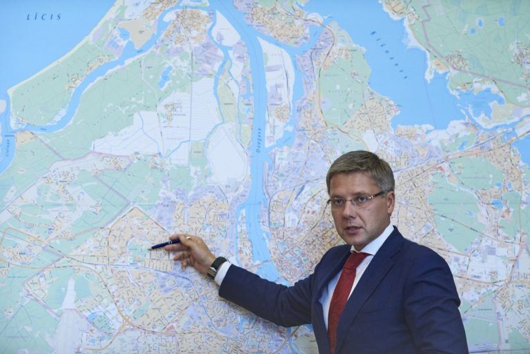 Ушаков: признаю свои ошибки и не собираюсь отходить в сторону