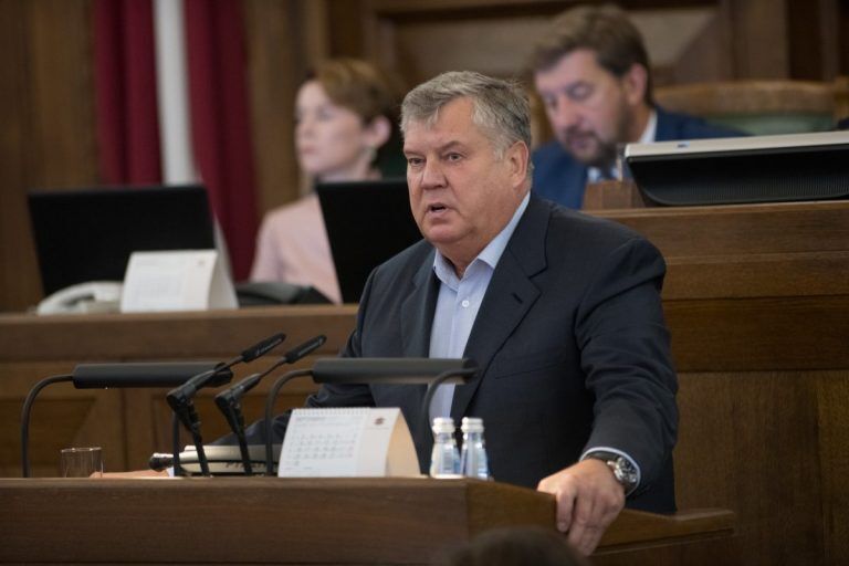 На смену Ушакову. Новым руководителем «Согласия» стал Урбанович