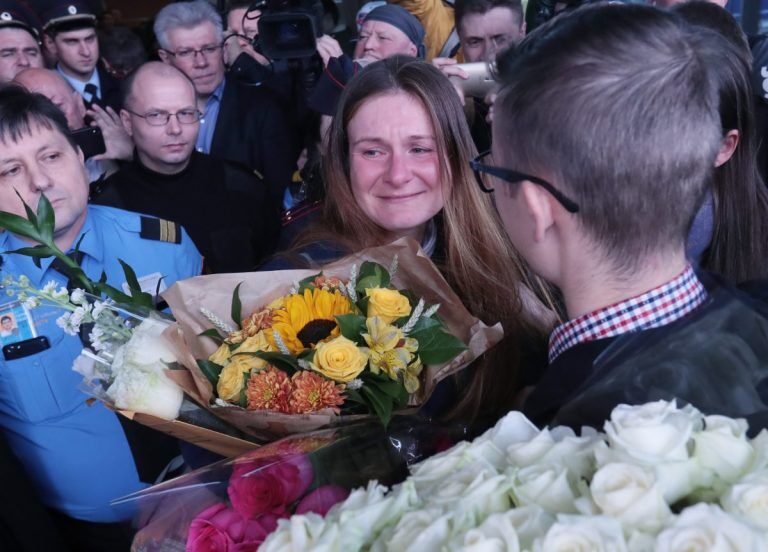 Отбывшая срок в американской тюрьме Мария Бутина вернулась в Россию