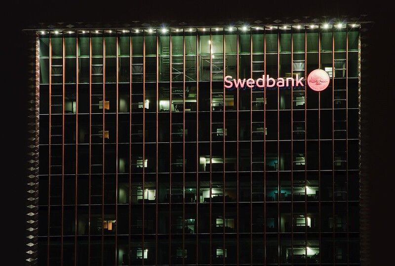 В Эстонии в отношении Swedbank возбуждено дело из-за подозрений в отмывании денег