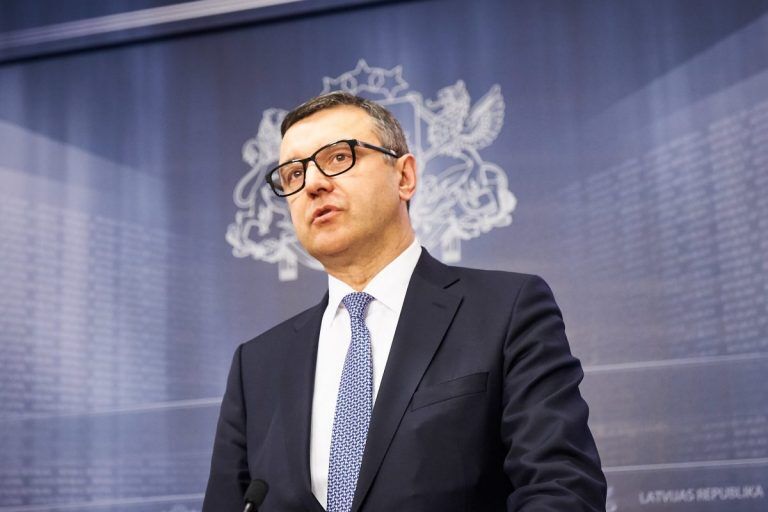 Медики объявили о протесте. Минфин ответил, что денег все равно не будет