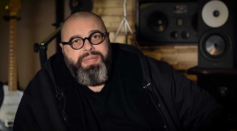 Максим Фадеев расторг контракты со всеми артистами