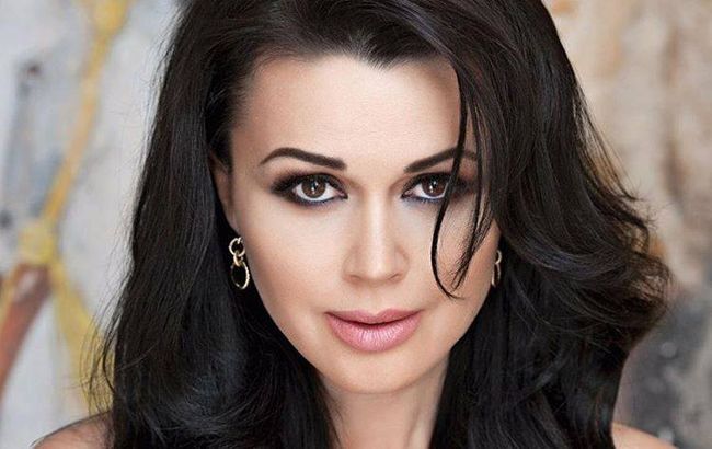 Специалисты заговорили о том, что Заворотнюк может справиться с болезнью