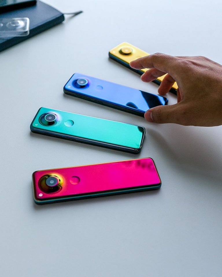 Фото: Android показал прототип нового смартфона