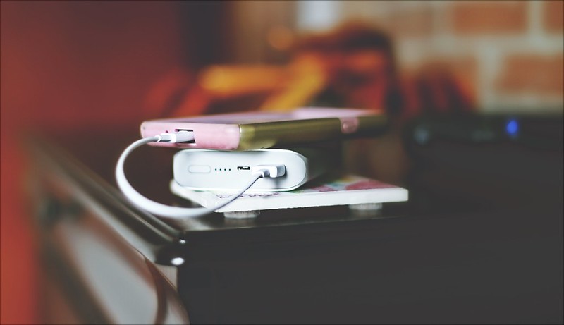 14-летняя школьница погибла из-за телефона в ванной 