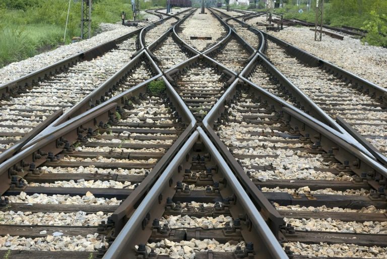 Плохое управление проектом Rail Baltica! Сотрудники просят вмешаться премьеров стран Балтии