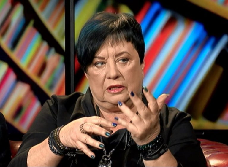 Вейдемане: поддерживать роспуск Сейма вместе с размахивающими фаллосами сумасшедшими? Ну уж нет