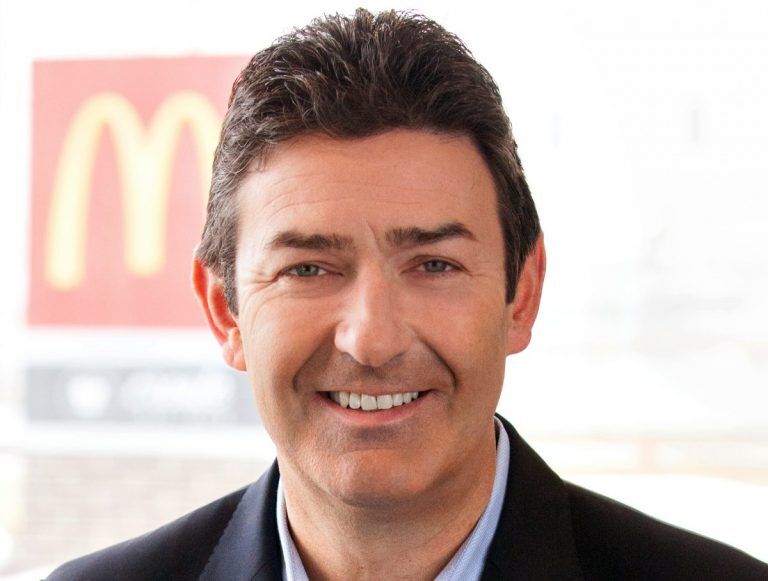 Уволенному из-за служебного романа главе McDonald’s выплатят шесть зарплат
