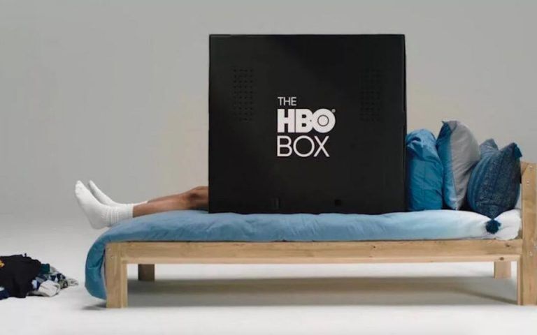 HBO выпустил картонную коробку для уединенного просмотра сериалов