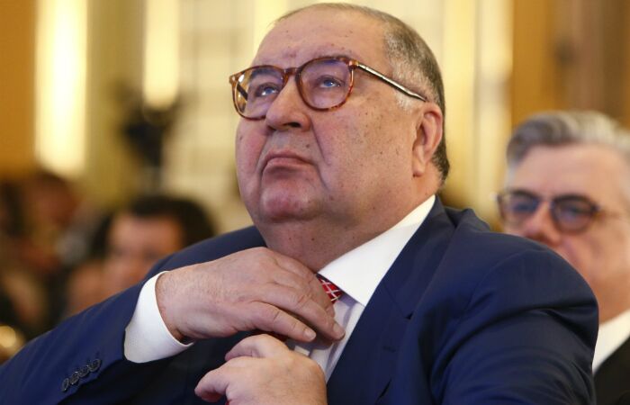 Россия попросит Латвию выдать журналиста, обвиняемого в клевете на Алишера Усманова