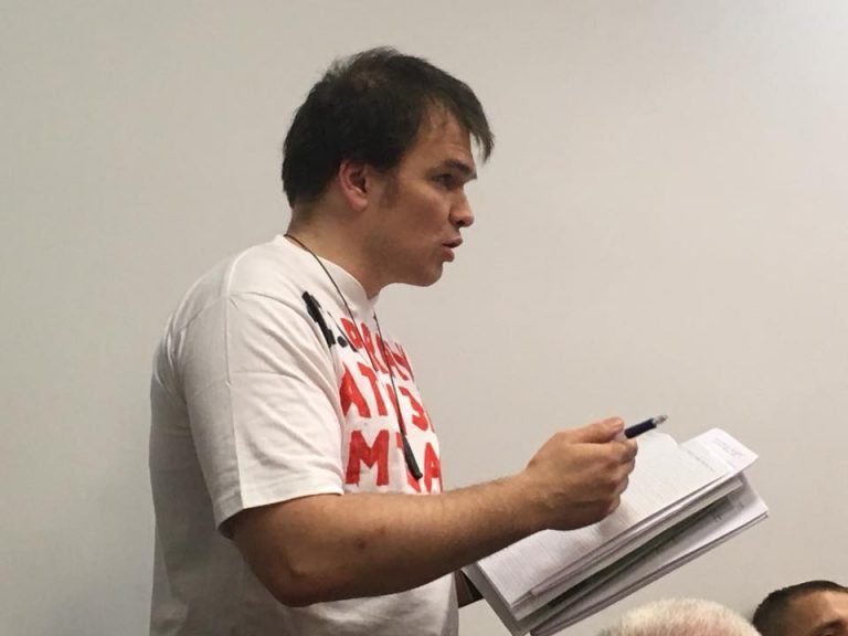 Эгил Левитс помиловал и снял судимость с осужденного за беспорядки в Старой Риге