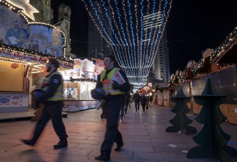 В Берлине 350 силовиков предотвратили теракт