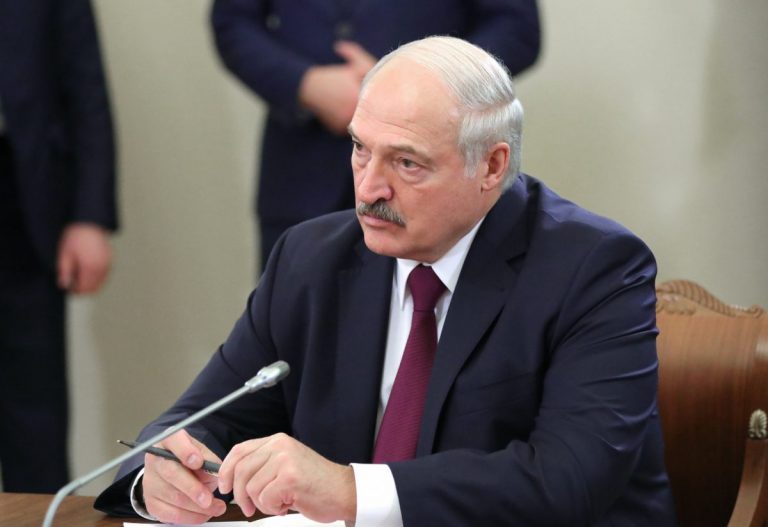 Лукашенко высказался об опасности вступления Украины в НАТО
