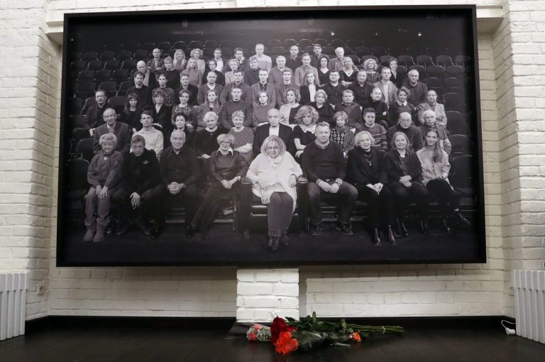 Театр осиротел: «Современник» опубликовал прощальное письмо, посвященное Волчек