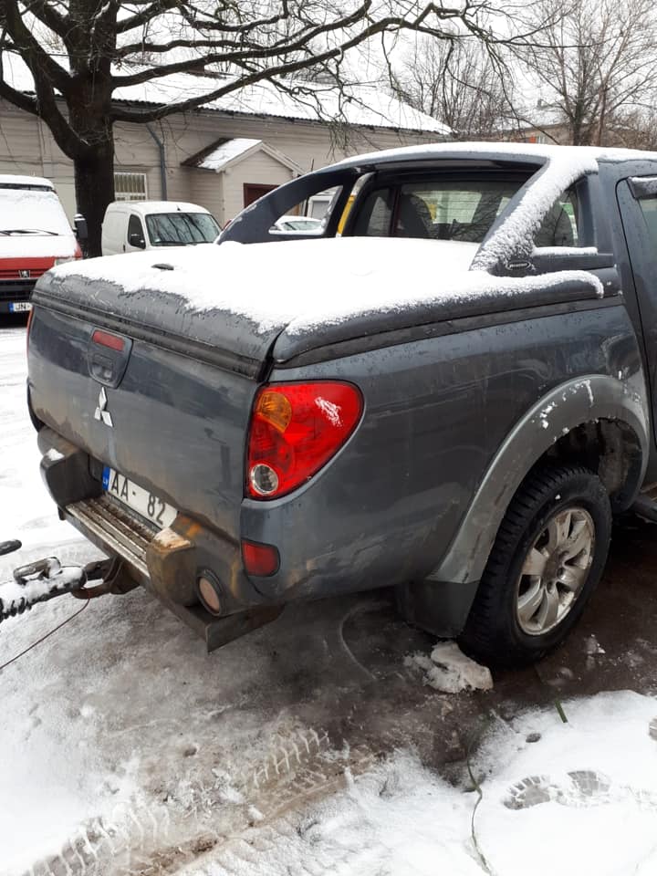 Сила Facebook: в Риге с помощью соцсети нашли украденную машину