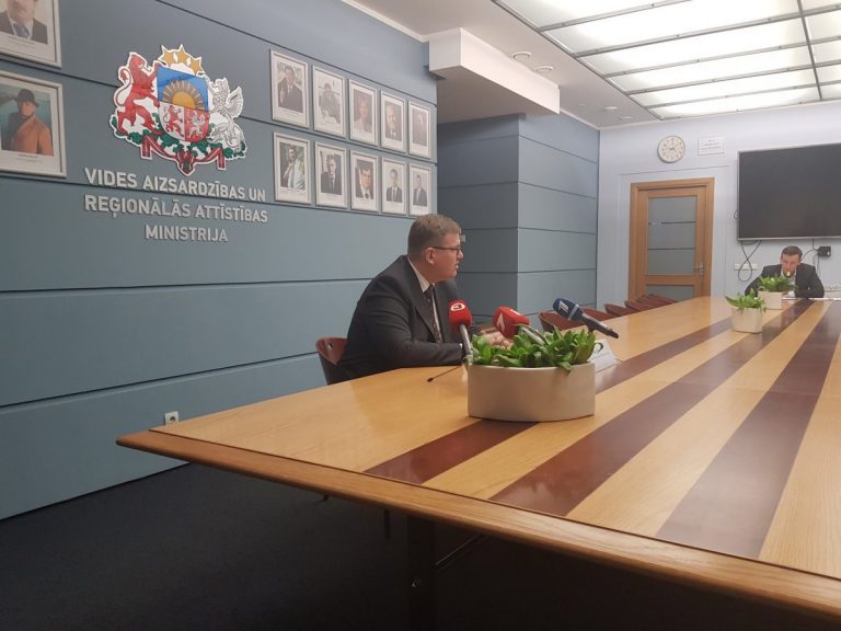 Пуце выбирает дату внеочередных выборов в Рижскую думу