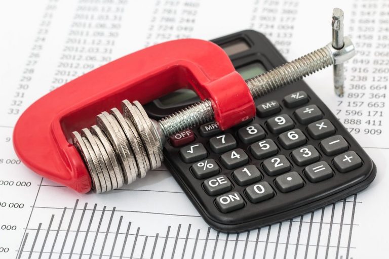 KNAB хочет уменьшить штраф чиновникам за непредоставление налоговой декларации