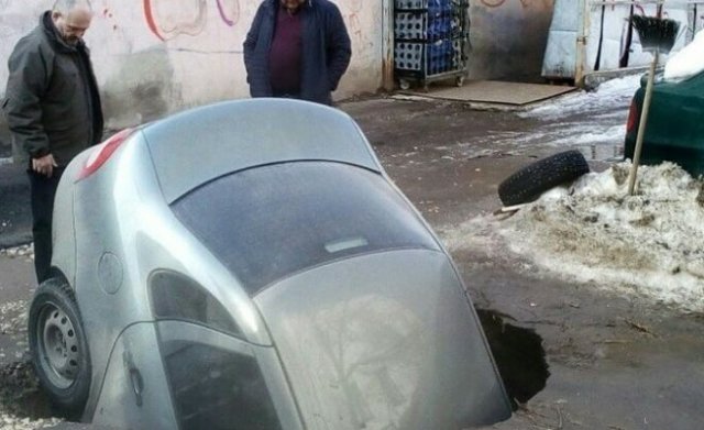 Жители Самары показывают что они живут в декорациях фантастического фильма про постапокалипсис