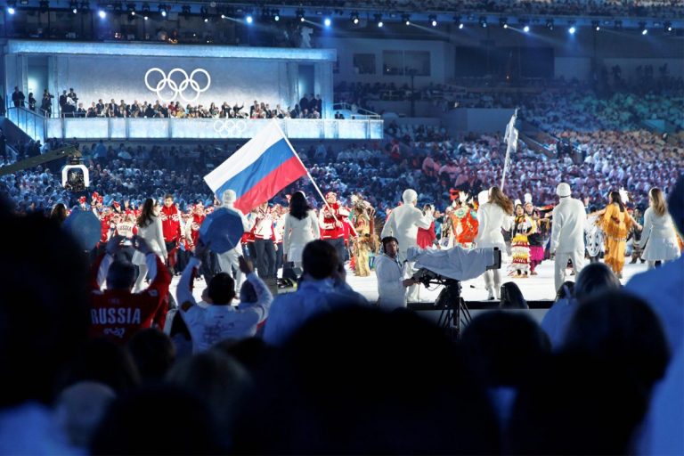 КОРОТКО О ГЛАВНОМ: санкции WADA против России, вулкан в Новой Зеландии, Латвия хочет увеличить военную мощь