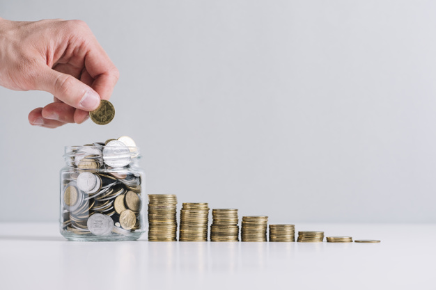 Медикам нужны 50 млн, а не 120 млн! Юдин проанализировал зарплаты медперсонала