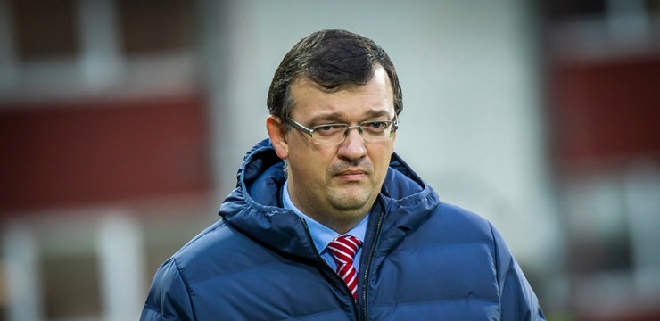 Сборная Латвии по футболу сменила главного тренера