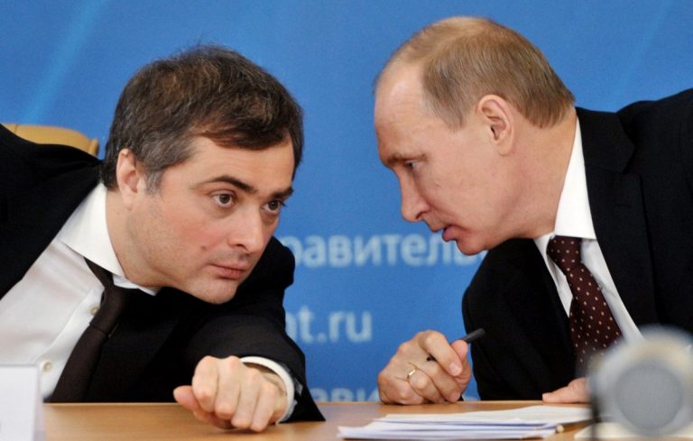 Помощник президента РФ Сурков покинул госслужбу
