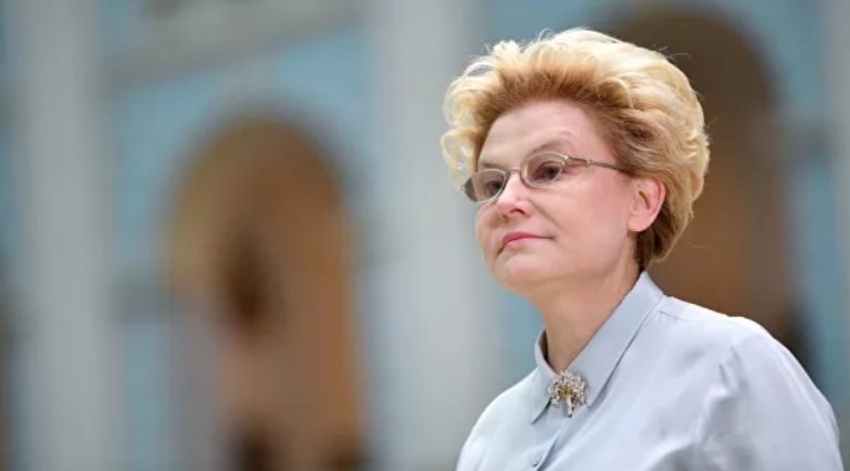 Телеведущая Елена Малышева рассказала, как ей удалось предотвратить рак