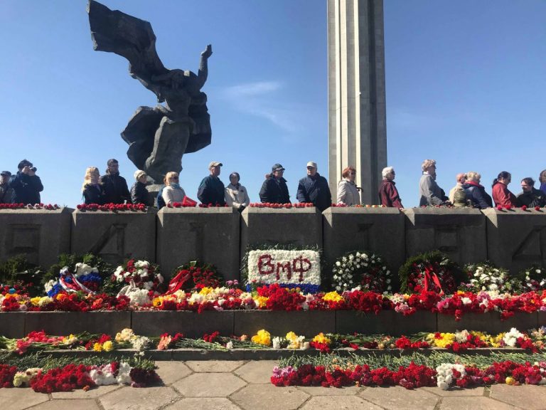 Баранник: перевыборы никак не повлияют на празднование Дня победы в Риге