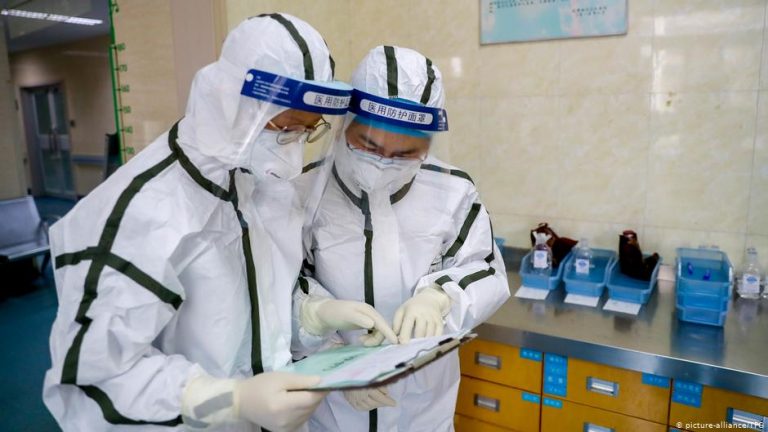 Коронавирус может повлиять на экономический рейтинг Латвии. Негативно