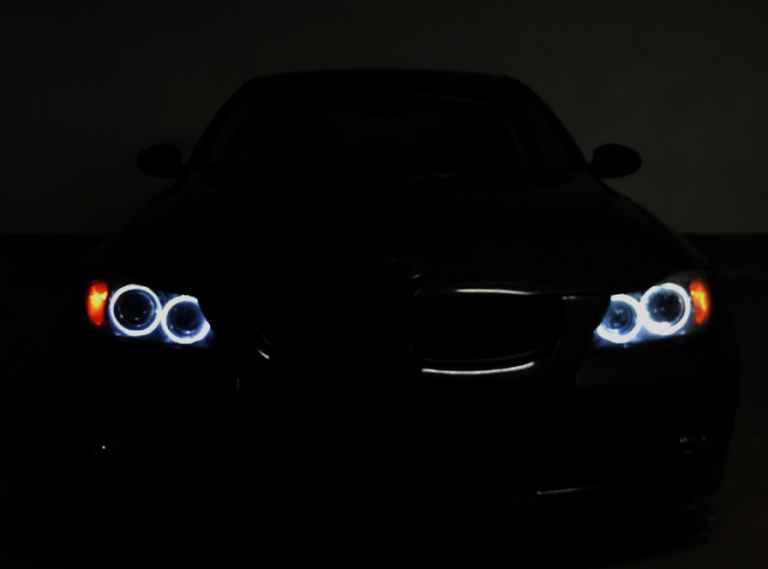 Водитель BMW несся по Лиепайскому шоссе со скоростью 147 км/ч