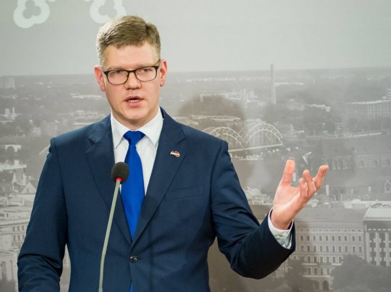 Оппозиционер: алло, Рижская дума не работает! Хватит продолжать эти мучения