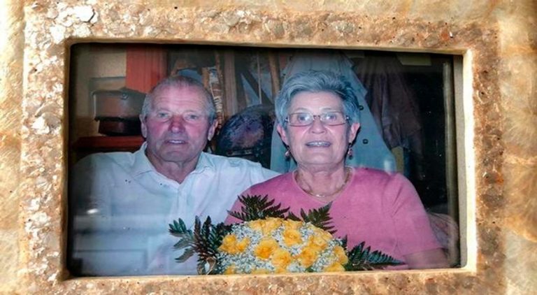 Умереть в один день: пожилых супругов в Италии убил коронавирус