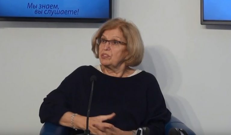 Кравченко: где мне найти учителя физики, если у нас продавцы больше зарабатывают?