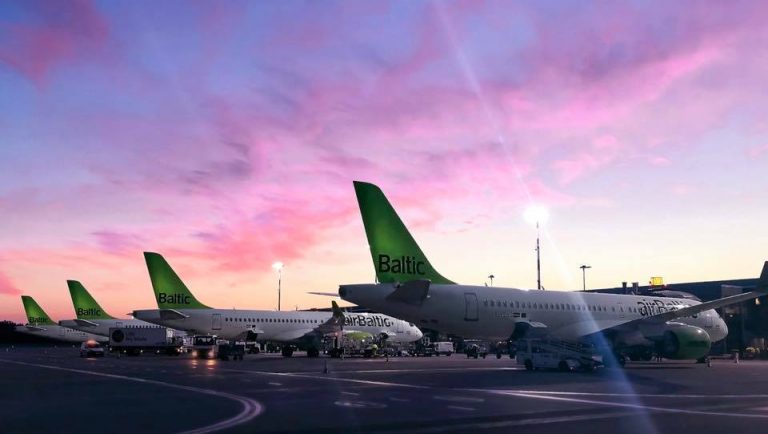 В понедельник будут доступны дополнительные рейсы от airBaltic