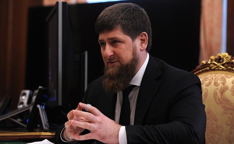«Боятся, что умрут от вируса. Да ты и так умрешь»: Кадыров успокоил чеченцев