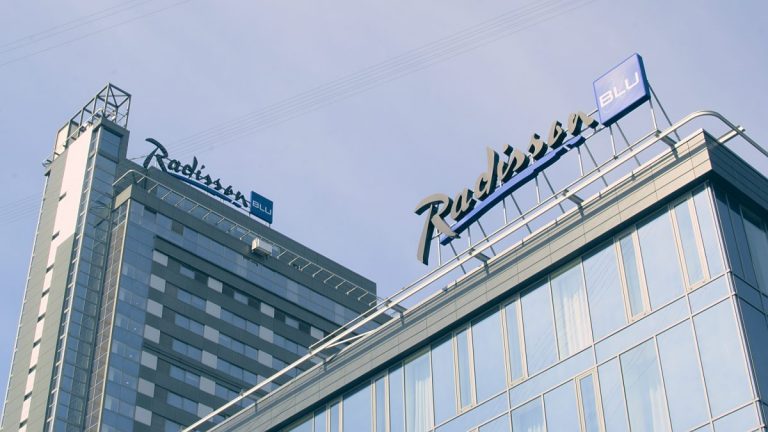 Вернувшимся из-за границы могут предоставить гостиничные номера