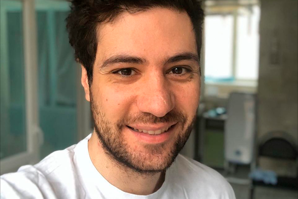 «Возможно, глядя на меня, кто-то успокоится»: монолог первого россиянина, вылечившегося от коронавируса
