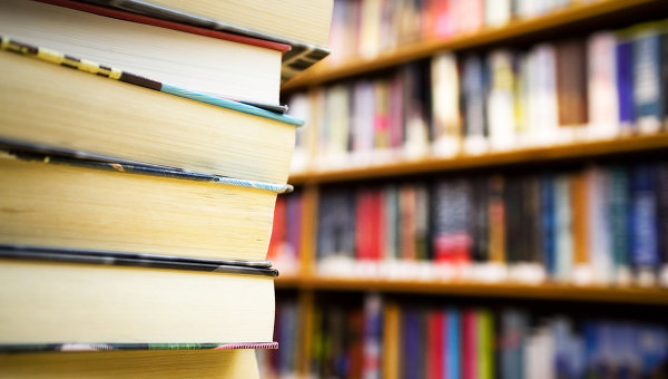 7 книжных новинок весны 2020 года, которые еще до своего выхода успели получить статус бестселлера