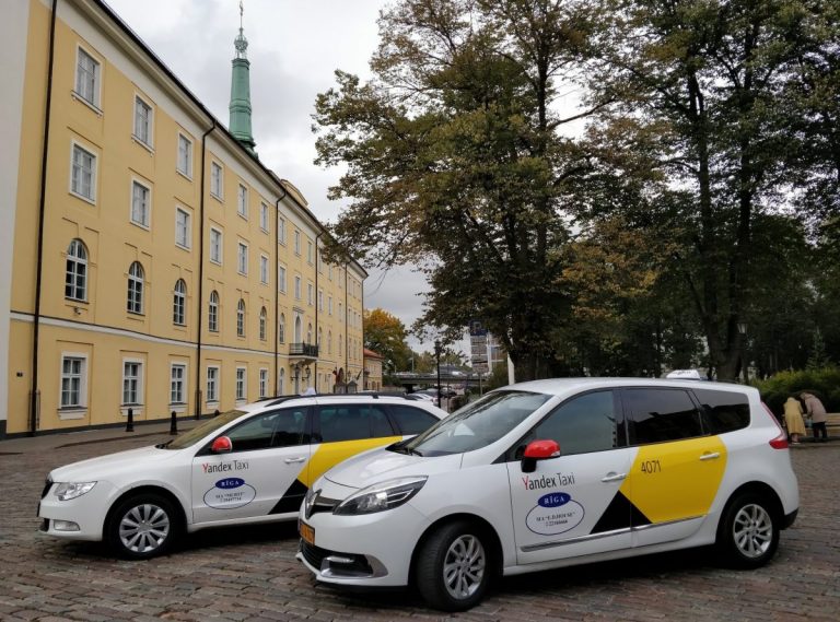 Режиссер о блокировке Yandex Taxi: таксисты — они же те же чекисты!